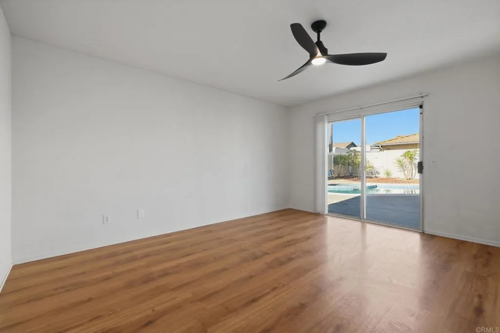 https://cdn.realtyfeed.com/cdn/127/306797232/899b118c359e9e1df6084214231ac6e9.webp
