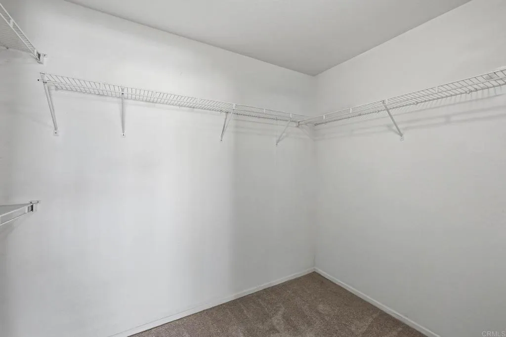 https://cdn.realtyfeed.com/cdn/127/306797232/b19a19fb3f69cf3e85cffe2ccfa630d1.webp