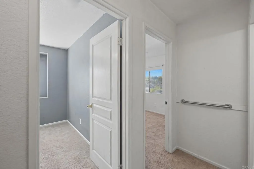 https://cdn.realtyfeed.com/cdn/127/306797232/b45fec6bbb983fd3f819407a0260be28.webp