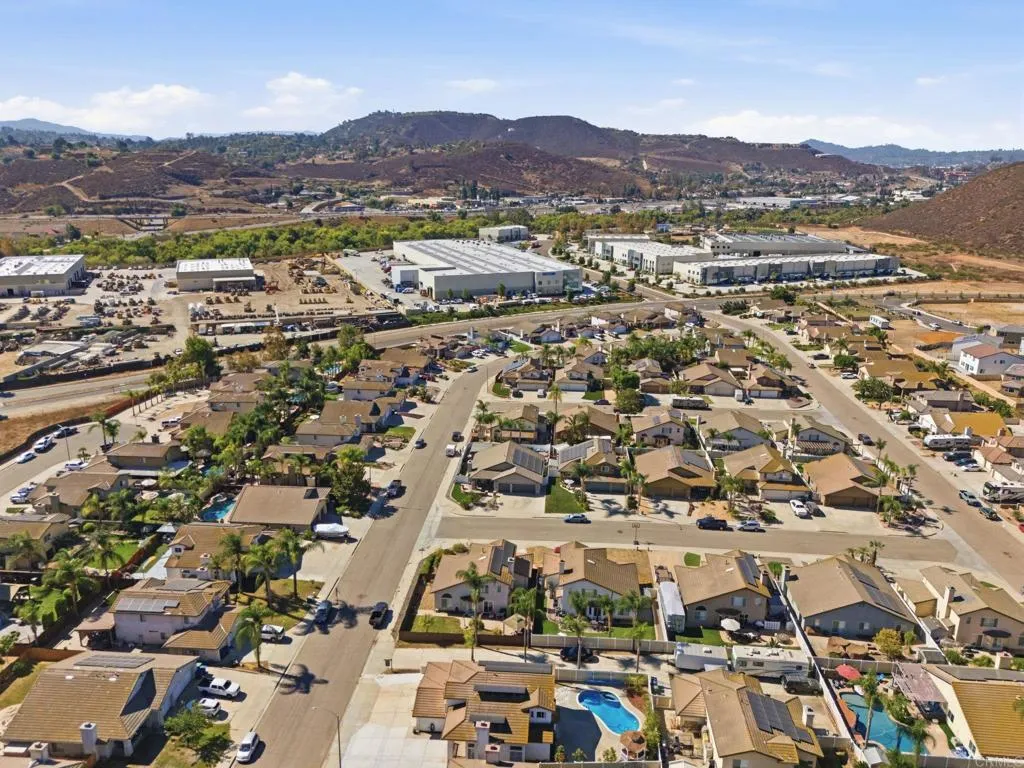 https://cdn.realtyfeed.com/cdn/127/306797232/c07fac08caf54cd5c1393e58d6947ad9.webp