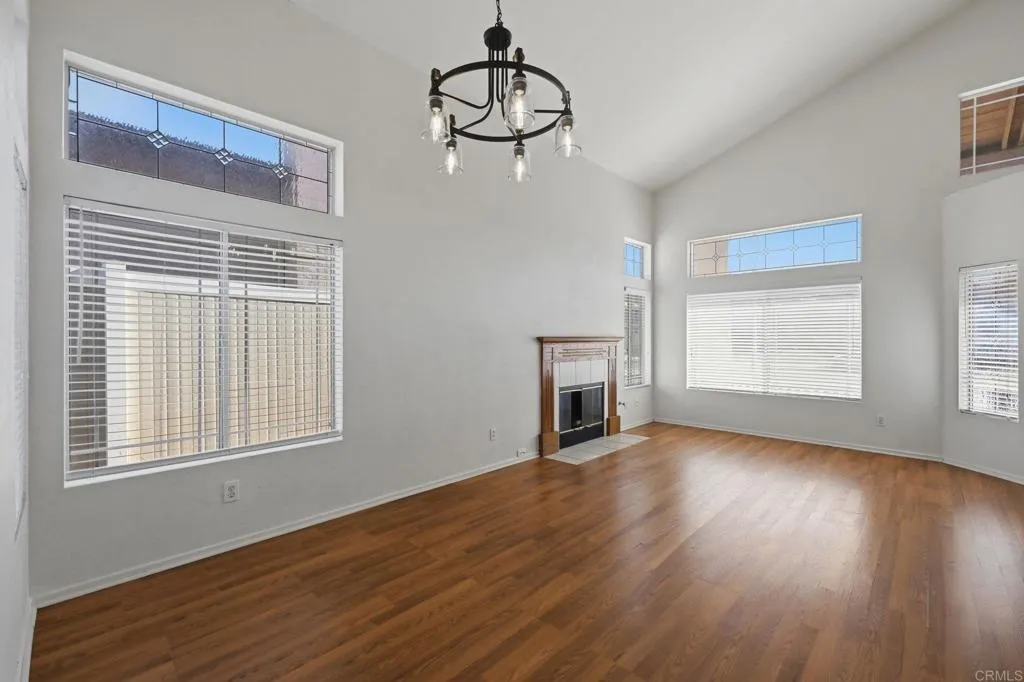 https://cdn.realtyfeed.com/cdn/127/306797232/c3bb8bdd5dd8d374ef5a66cafdbe19bb.webp
