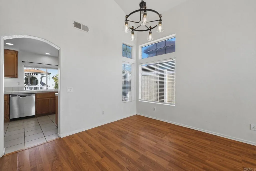 https://cdn.realtyfeed.com/cdn/127/306797232/d5c34dcee619c017dc0eaf430ce8ea14.webp