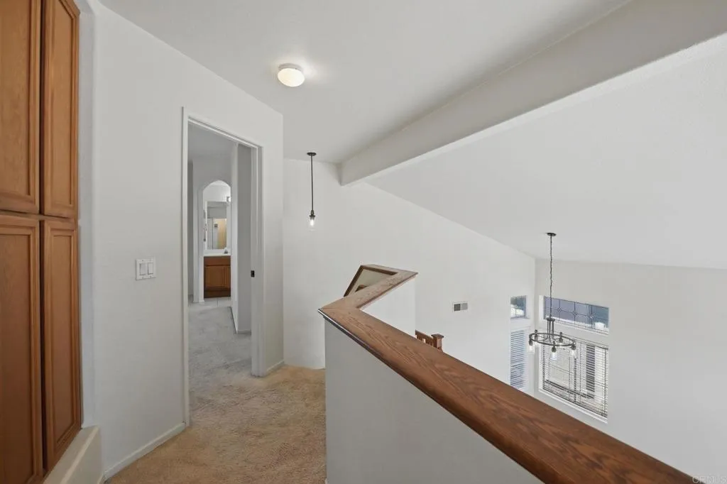 https://cdn.realtyfeed.com/cdn/127/306797232/db1baab277c61a98cfa0343ba15e768c.webp