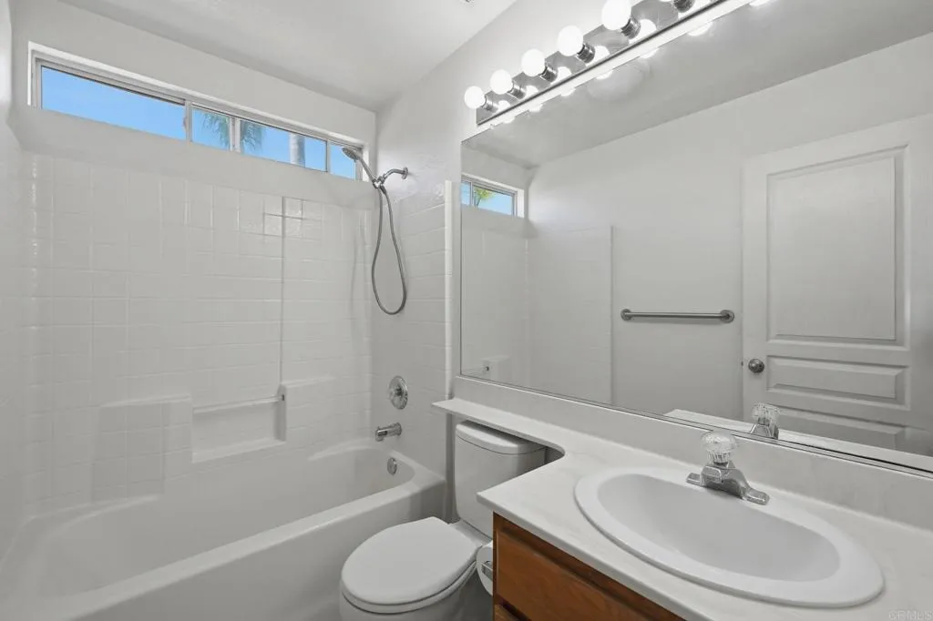 https://cdn.realtyfeed.com/cdn/127/306797232/f75f16a706ba9e289b8990f4507302c7.webp