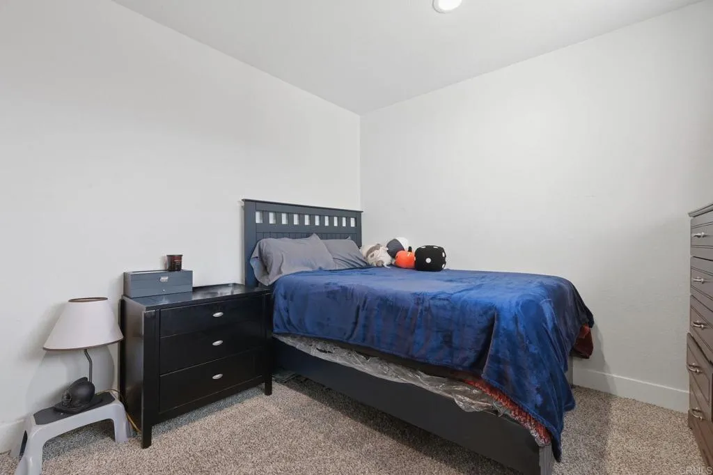 https://cdn.realtyfeed.com/cdn/127/306797233/5c2f2f4a8f487d068b9a48e37507382b.webp