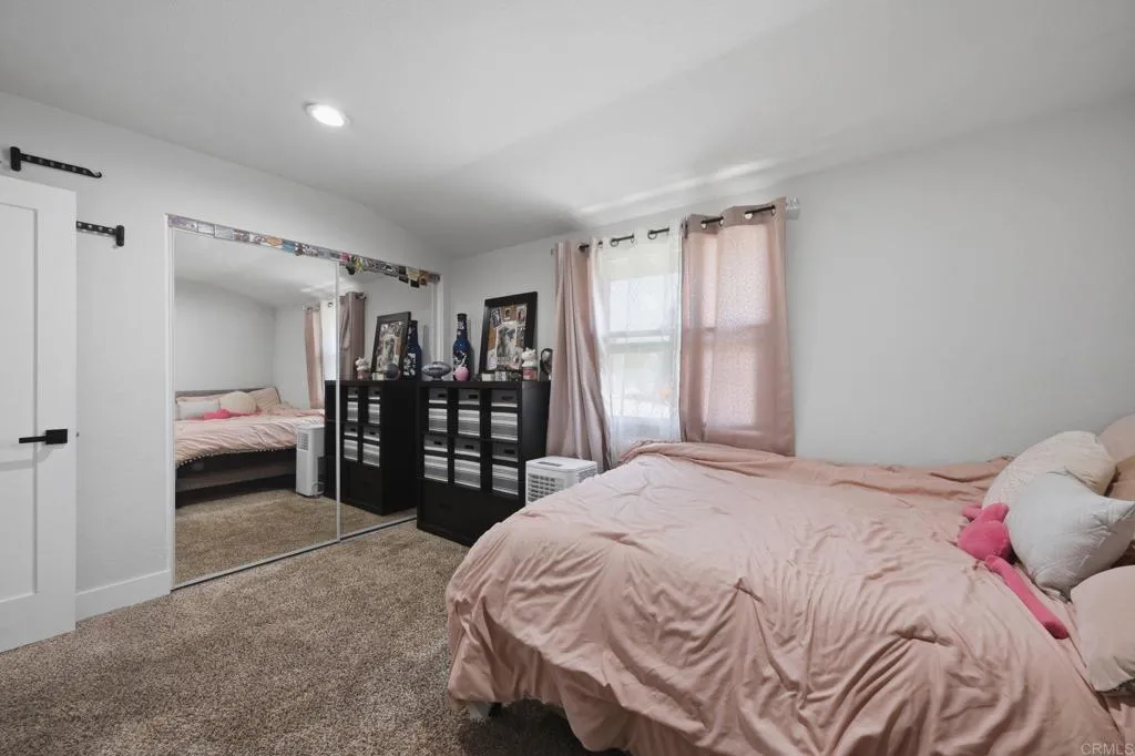 https://cdn.realtyfeed.com/cdn/127/306797233/639cbe0dfe3ccc3c15a13d5212130135.webp