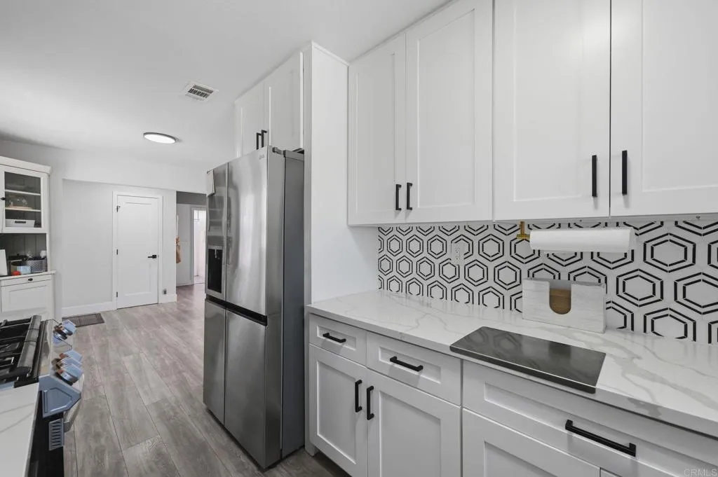 https://cdn.realtyfeed.com/cdn/127/306797233/66a200d537af084120fed294ae35119f.webp