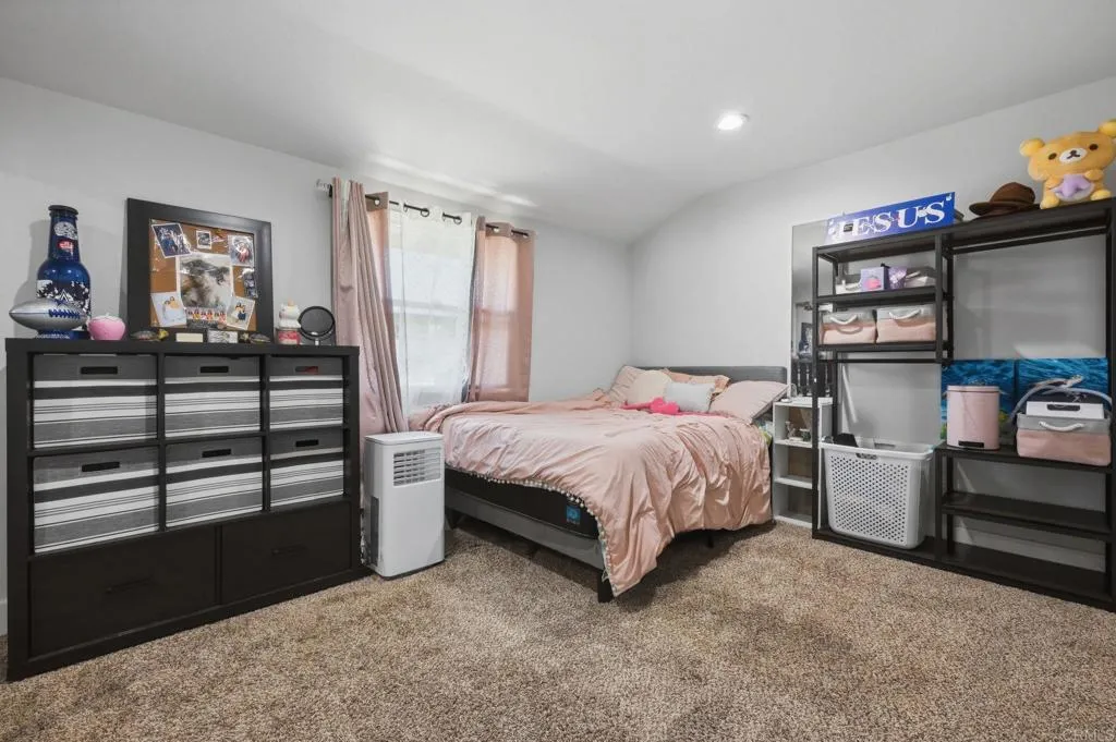 https://cdn.realtyfeed.com/cdn/127/306797233/793b9dad53888b72ddf727c42b806492.webp