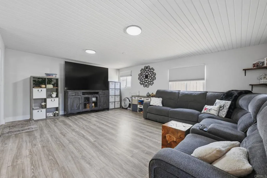 https://cdn.realtyfeed.com/cdn/127/306797233/7e6eb2c21c4b5f065598998fdd0766ba.webp