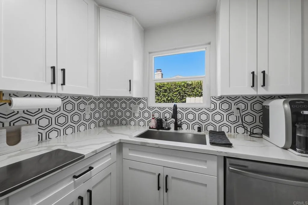https://cdn.realtyfeed.com/cdn/127/306797233/a929734cbe3748000a6e5ae22e32899b.webp