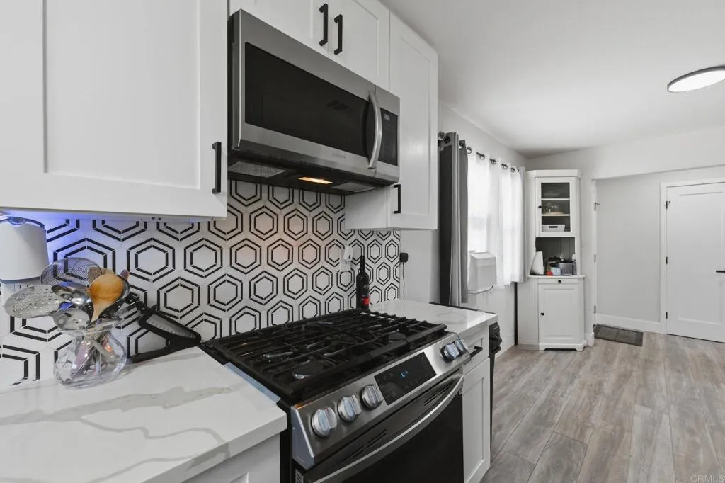 https://cdn.realtyfeed.com/cdn/127/306797233/cfe945865a2428d89674acc85288e961.webp