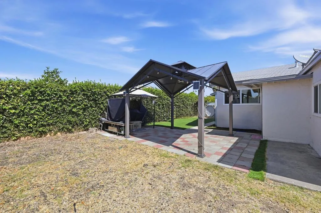 https://cdn.realtyfeed.com/cdn/127/306797233/e9228222fc2a24daf9bd0243557c6ffc.webp