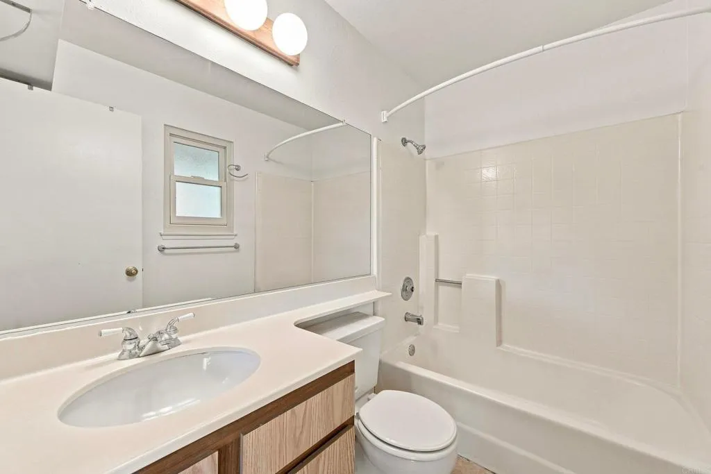 https://cdn.realtyfeed.com/cdn/127/306797348/178697ed0190cef17d6e239de5e87651.webp