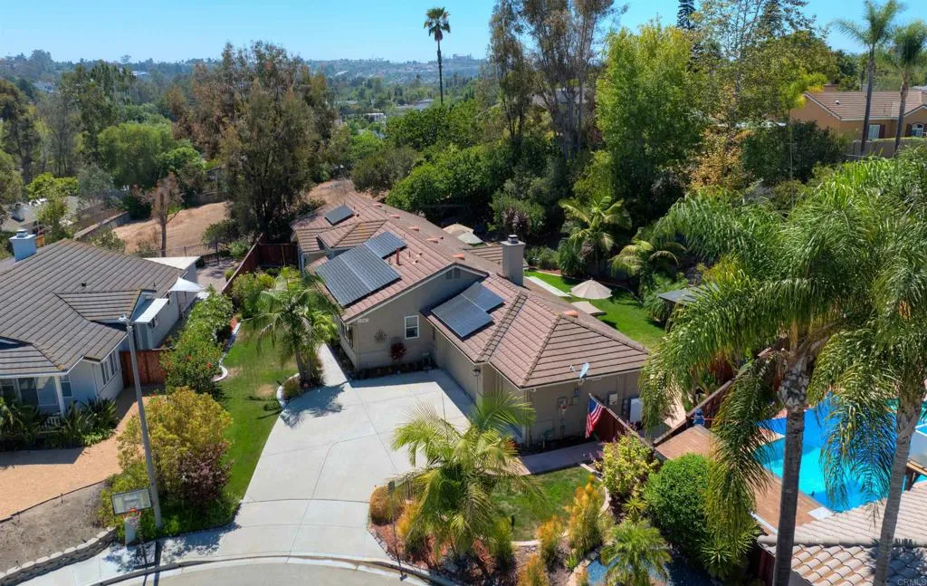 https://cdn.realtyfeed.com/cdn/127/306797376/2a412e0f0f0f0e807214d86e021b108c.webp