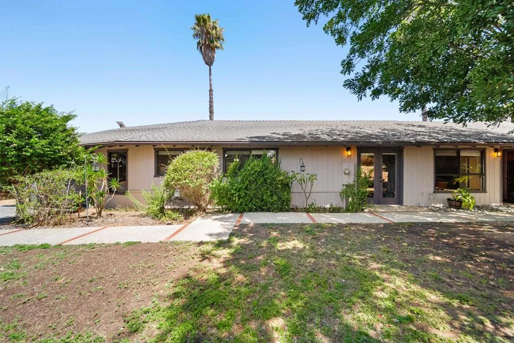 https://cdn.realtyfeed.com/cdn/127/306797437/16020355ab12c1951c8ec64c9d13dab4.webp