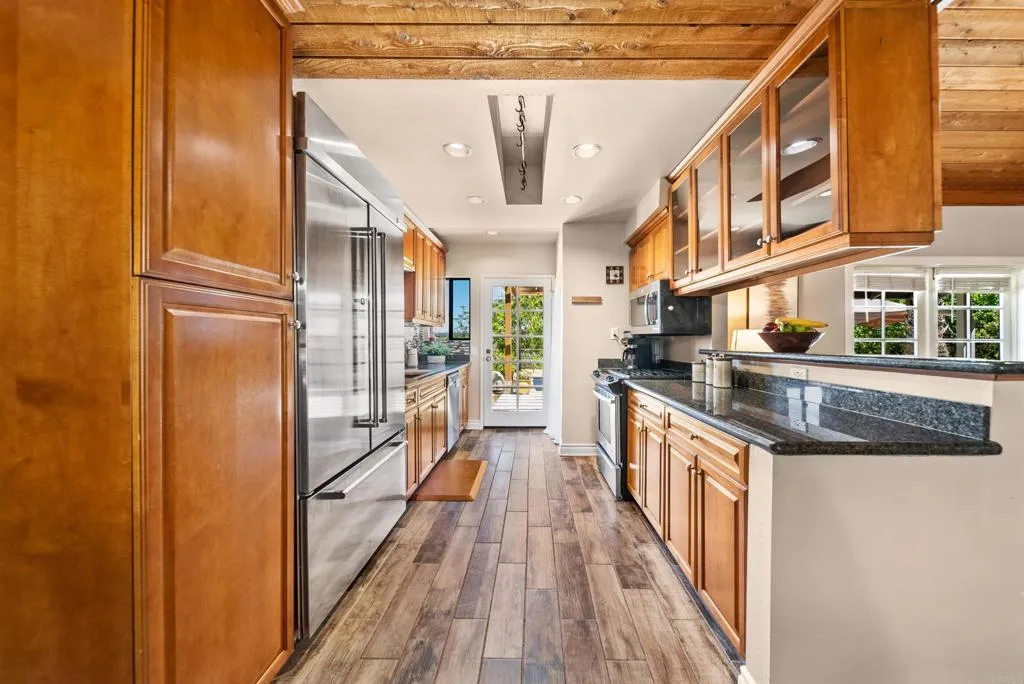 https://cdn.realtyfeed.com/cdn/127/306797437/7c8b09eb61088ea3c43fd4b898133738.webp