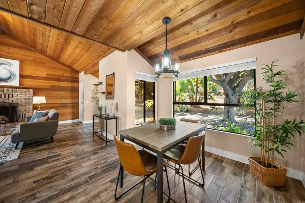 https://cdn.realtyfeed.com/cdn/127/306797437/9330be907593df120aadc1ccf9a05a7b.webp