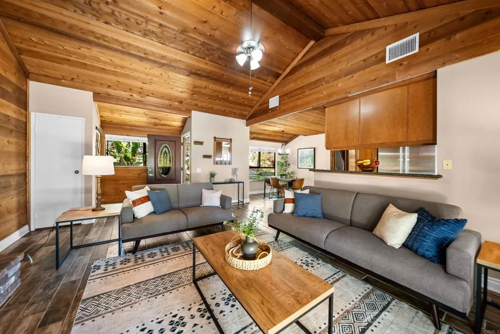 https://cdn.realtyfeed.com/cdn/127/306797437/99d7895230e0e4d6a245e52363b198d8.webp