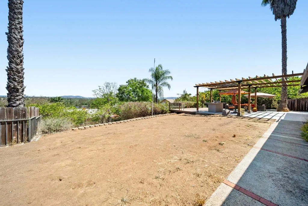 https://cdn.realtyfeed.com/cdn/127/306797437/c6dc6efcf2728720e248795b54191a8b.webp