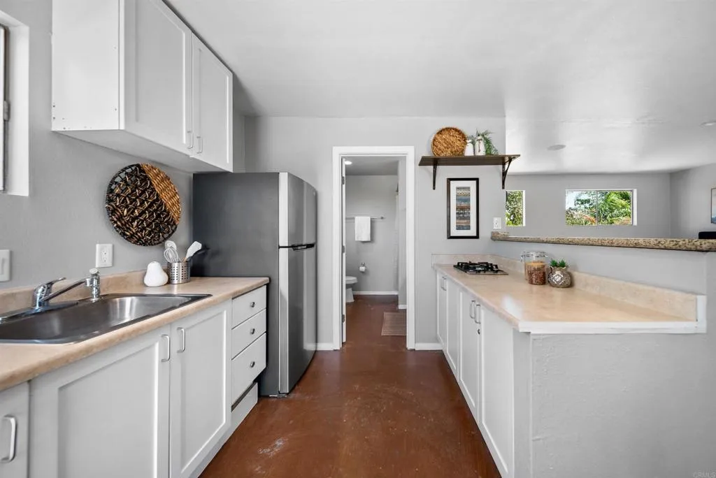 https://cdn.realtyfeed.com/cdn/127/306797437/d90bd32c13bef64bfa49c8f2ac2b11de.webp