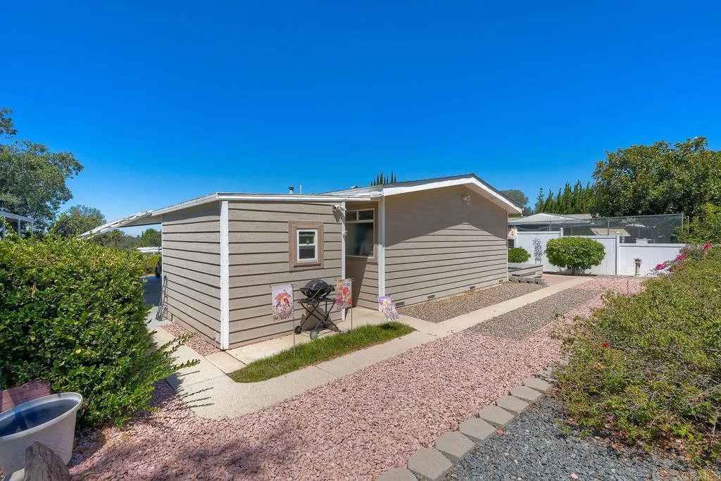 https://cdn.realtyfeed.com/cdn/127/306797478/727a698204bf365b798f3ec48e8ba6b8.webp