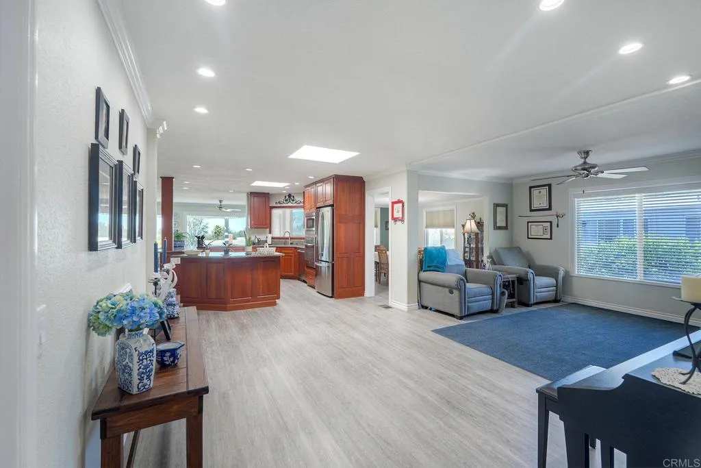 https://cdn.realtyfeed.com/cdn/127/306797478/d3d1bc0151452db50dc1eb4b19462cba.webp