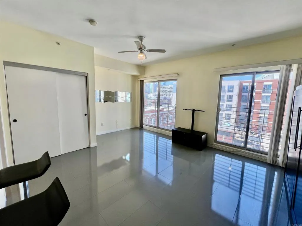 450 J Street Unit 6121, San Diego, CA 92101 - Photo 3 of 17, San Diego, CA