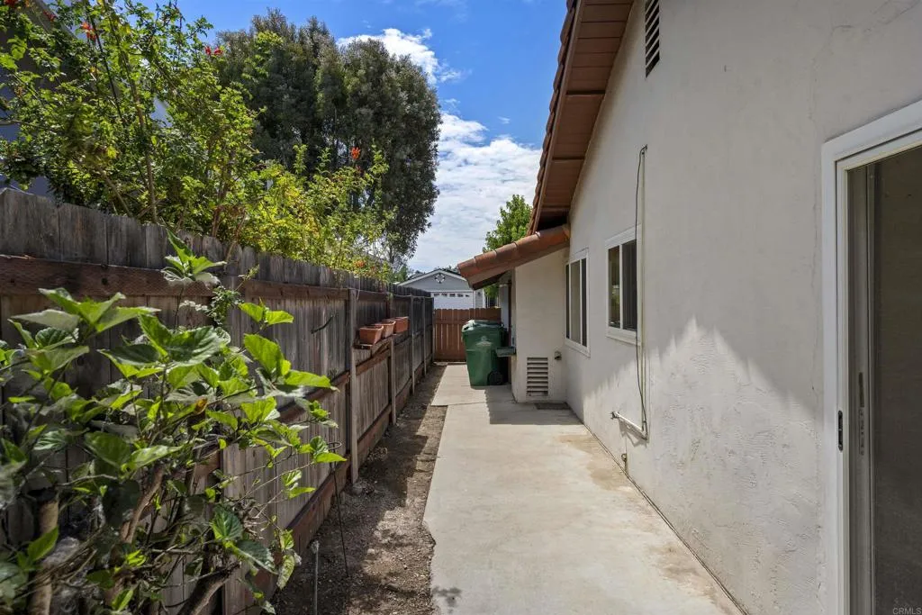 https://cdn.realtyfeed.com/cdn/127/306797512/386d1c2d6ac9336de2b0a71a32d2dd7c.webp
