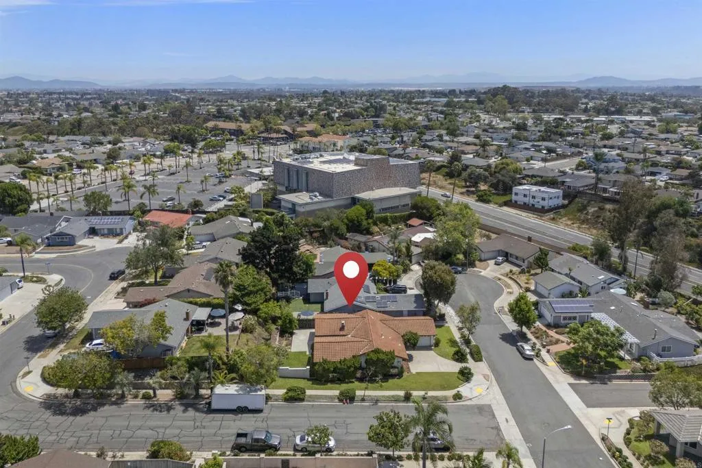 https://cdn.realtyfeed.com/cdn/127/306797512/3b0e7997d199361cf279b7ed4cc4c2a7.webp