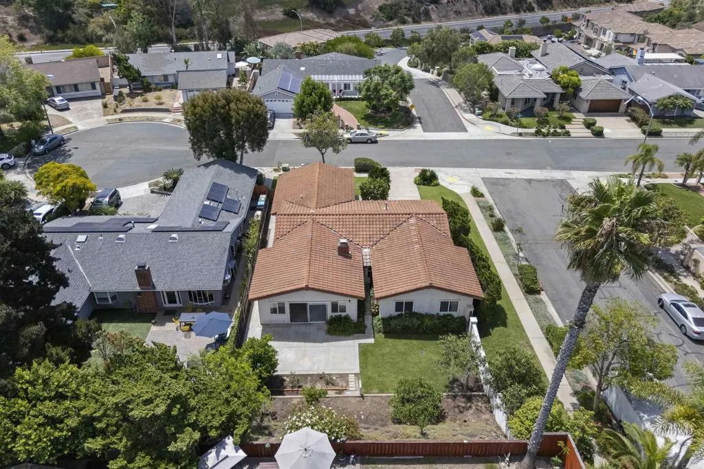 https://cdn.realtyfeed.com/cdn/127/306797512/76de3e4f7ccbc4872af9892d2e99f082.webp