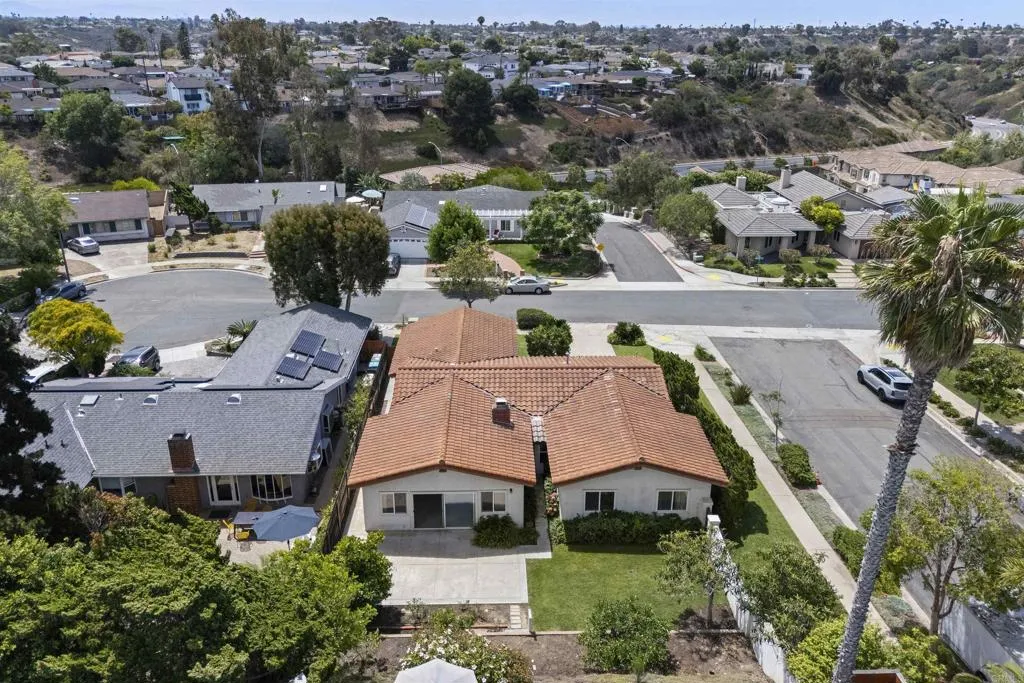 https://cdn.realtyfeed.com/cdn/127/306797512/faa25a63102bedf208d2c8ff7f3d4505.webp