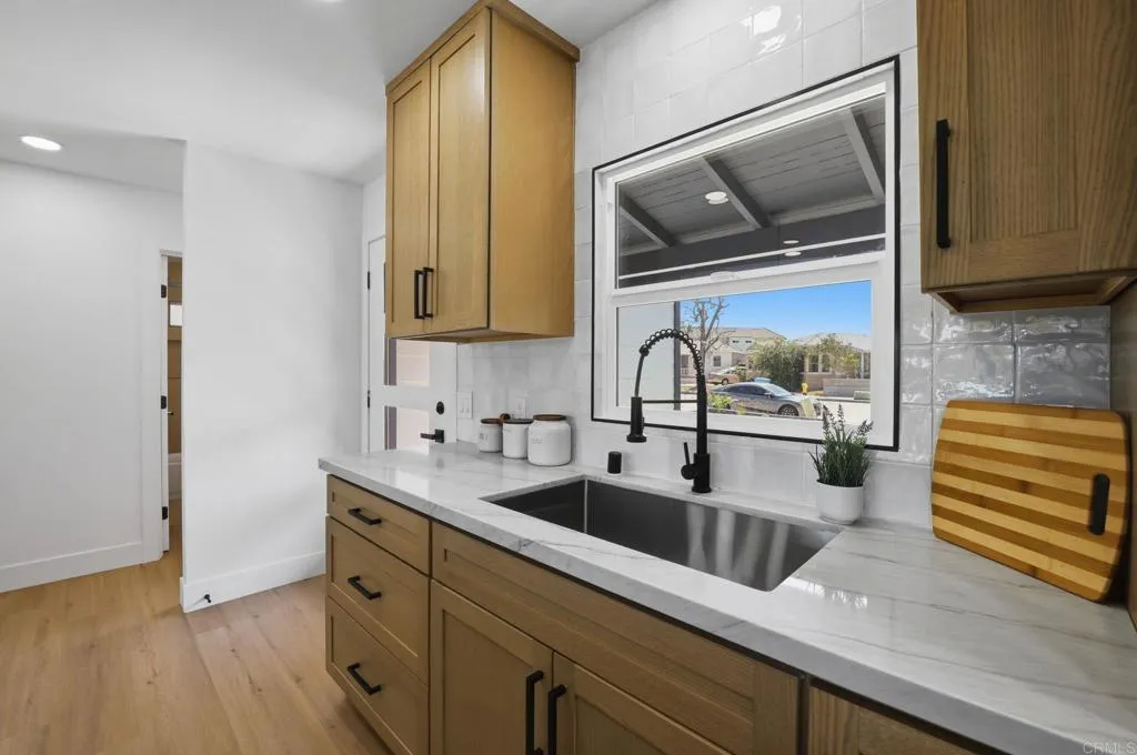 https://cdn.realtyfeed.com/cdn/127/306797564/68067249e49965385312cb788dbca322.webp