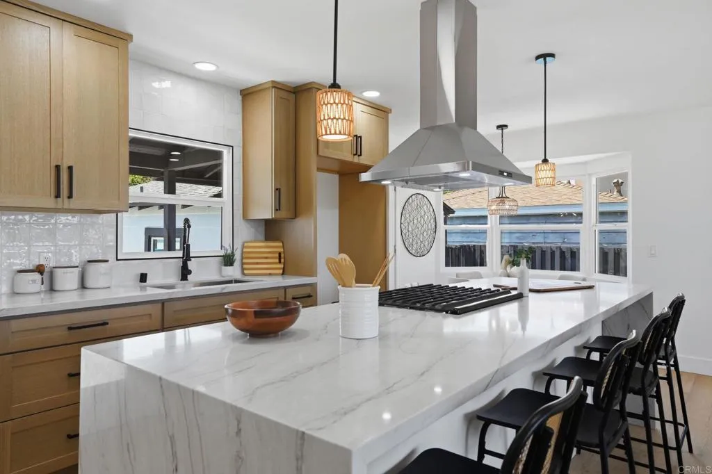 https://cdn.realtyfeed.com/cdn/127/306797564/f77dba82c6234920d8ad4e87f911830c.webp