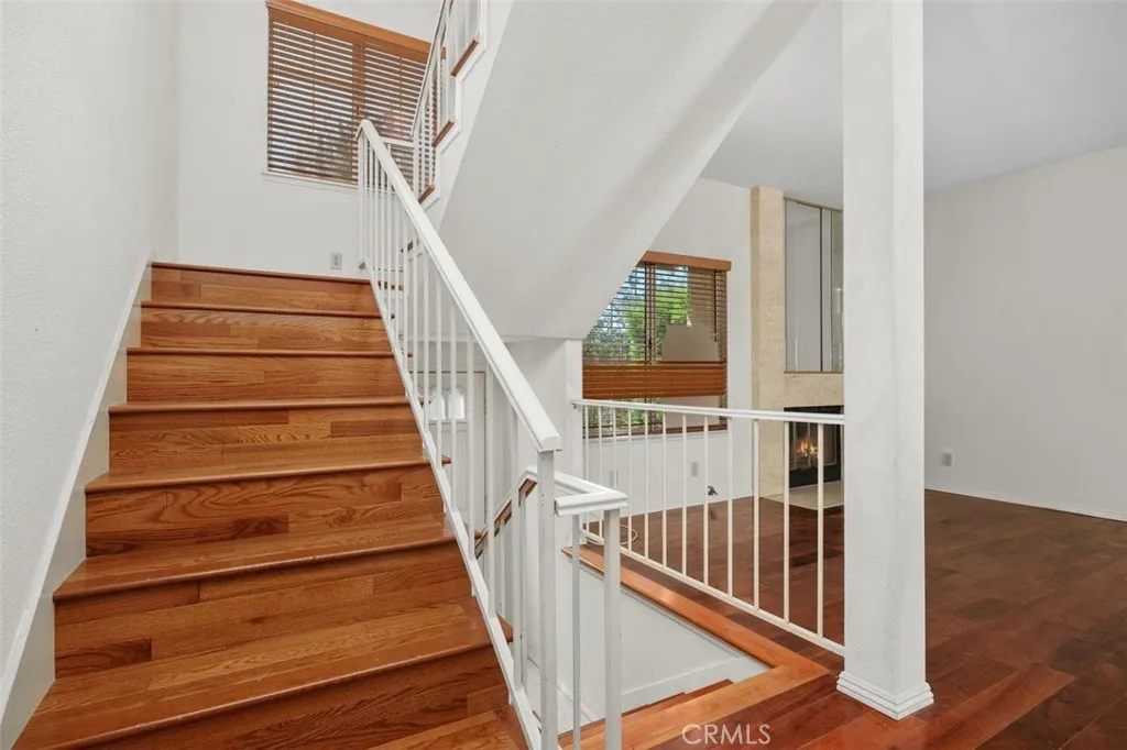 https://cdn.realtyfeed.com/cdn/127/306797566/42cd60598a7d1d40afe031d457786337.webp