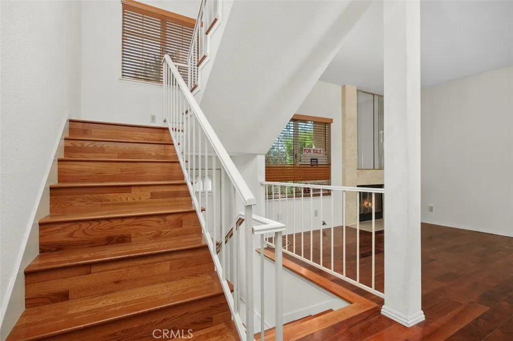 https://cdn.realtyfeed.com/cdn/127/306797566/9e9daa2b3f10cc678dd3d5f18d4dcd24.webp