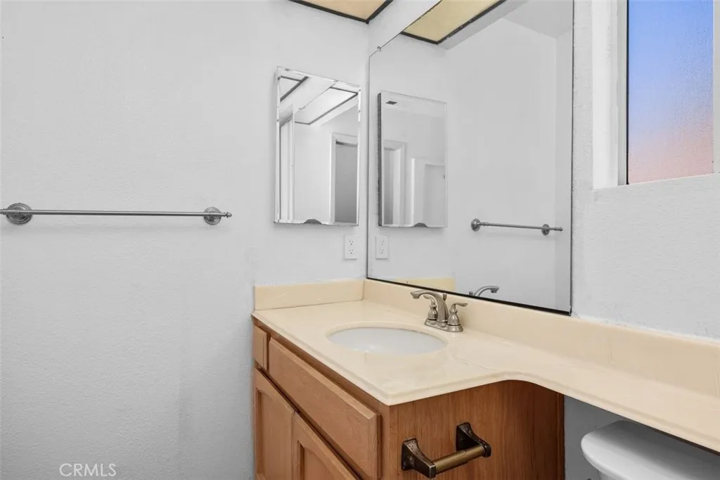 https://cdn.realtyfeed.com/cdn/127/306797566/ad095f92e747ac255649ba323f8c40c5.webp