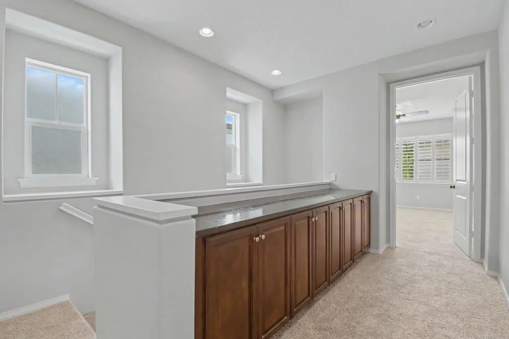 https://cdn.realtyfeed.com/cdn/127/306797603/3740c3c0287bd4f51668993d6f698035.webp