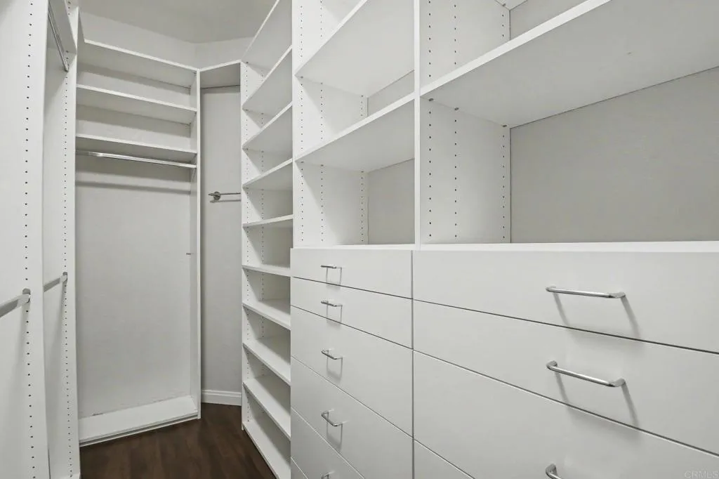 https://cdn.realtyfeed.com/cdn/127/306797721/08f735a30f9863ee35215fb972e9b7e0.webp