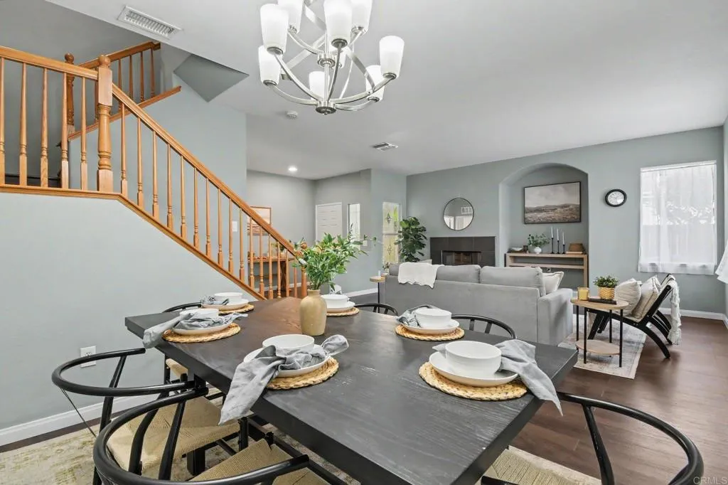 https://cdn.realtyfeed.com/cdn/127/306797721/37a9818d4b7180f5fbe1346d5750b392.webp