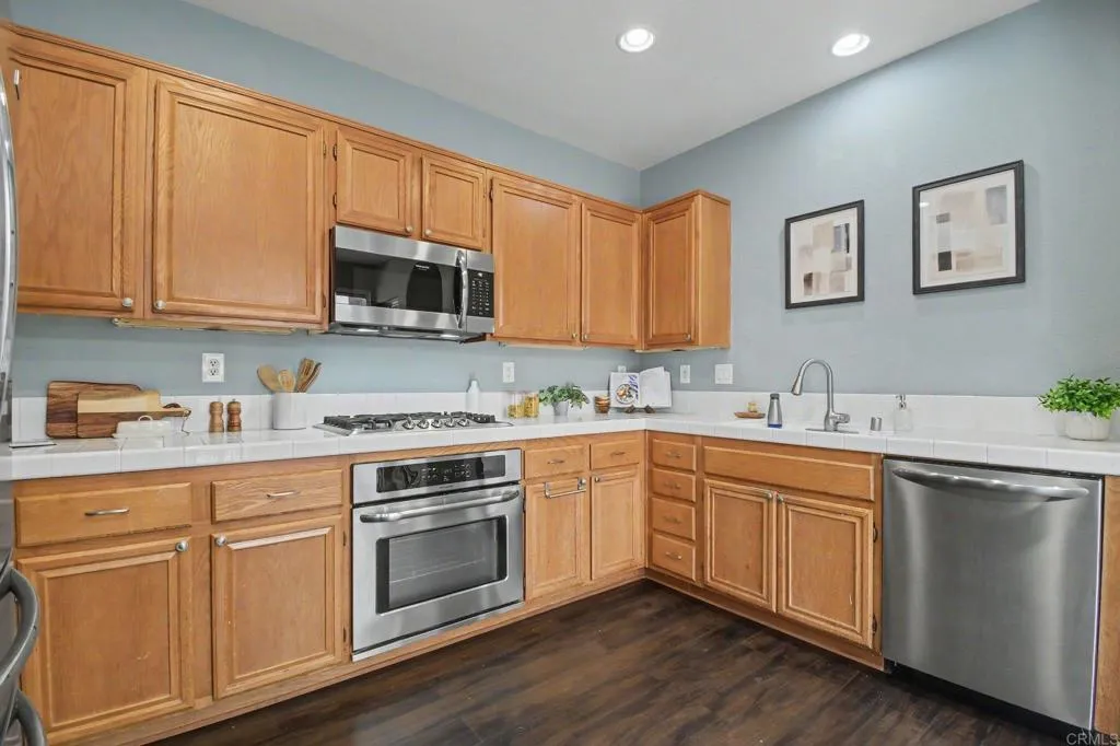 https://cdn.realtyfeed.com/cdn/127/306797721/5fa1fe380cbac2e502b41d9f6e9957d7.webp