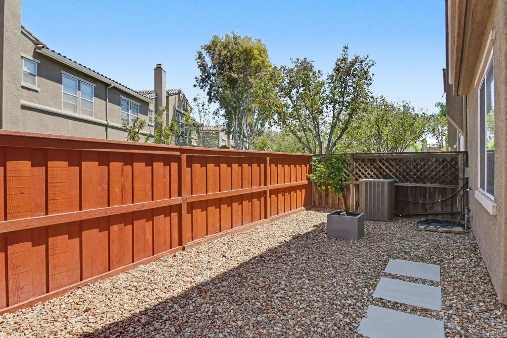 https://cdn.realtyfeed.com/cdn/127/306797721/7a125cf127f34792e0a8a1a42e6ac017.webp