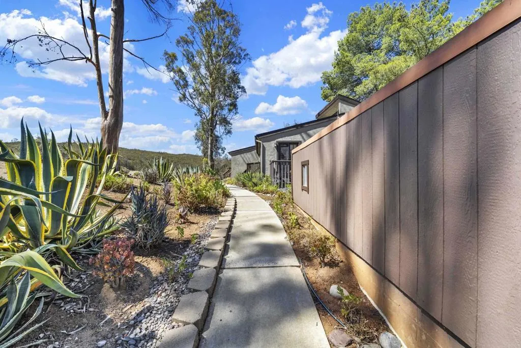 https://cdn.realtyfeed.com/cdn/127/306797818/5531c9b1740469c0b32049031815d954.webp