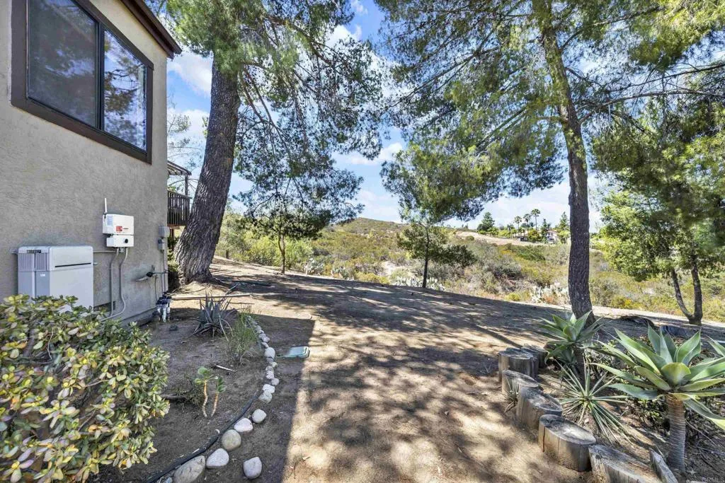 https://cdn.realtyfeed.com/cdn/127/306797818/9e3b65fa976e7af913063dda0108cd81.webp