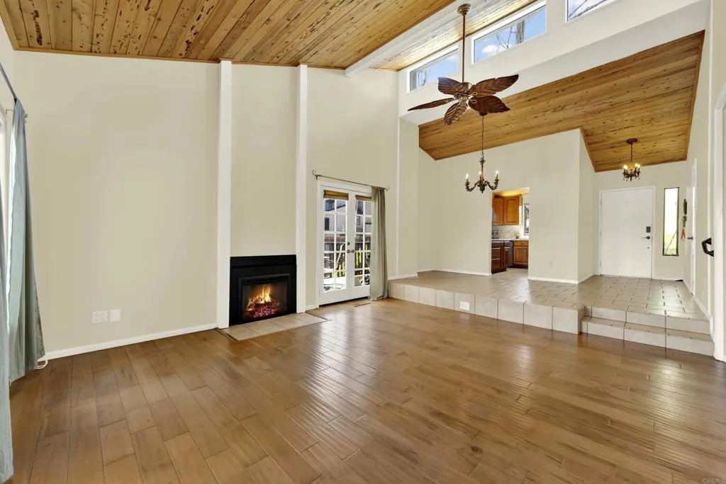 https://cdn.realtyfeed.com/cdn/127/306797818/f54a212e78012867104a8ad250f336f3.webp