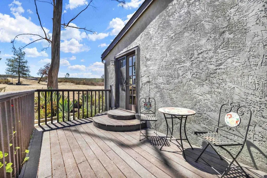 https://cdn.realtyfeed.com/cdn/127/306797818/fbc89970eef758eb7a7d145b77e70922.webp