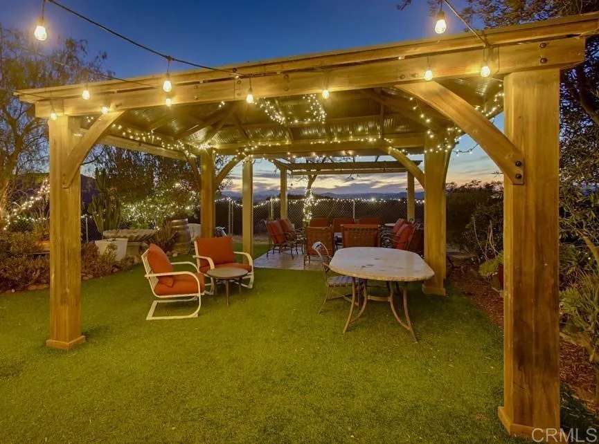 https://cdn.realtyfeed.com/cdn/127/306797842/31f35c310fbec5d2256db852e301d613.webp