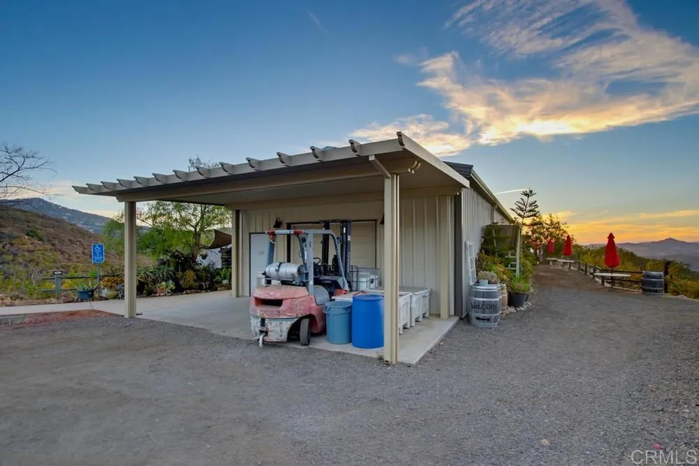 https://cdn.realtyfeed.com/cdn/127/306797842/88b9832c00ed84cb9a3f457b59a6b129.webp