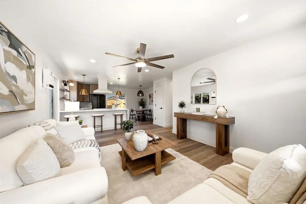 https://cdn.realtyfeed.com/cdn/127/306797846/4a0b742ba1ba32f40ed47643e2c916a2.webp