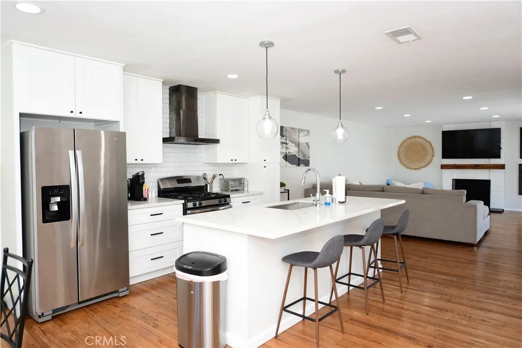 https://cdn.realtyfeed.com/cdn/127/306797851/16464eaf05656e4b59191a021934c3c6.webp