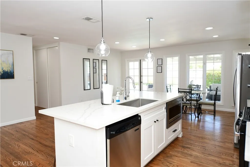 https://cdn.realtyfeed.com/cdn/127/306797851/f08fc6e30e42f729f2a75bdd733def5a.webp